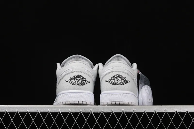 All categories Air Jordan Jordan series basketball shoes Air Jordan 1 Low Air Jordan 1 Low "White Camo" AJ1 Joe 1 low white gray camouflage DC9036-100